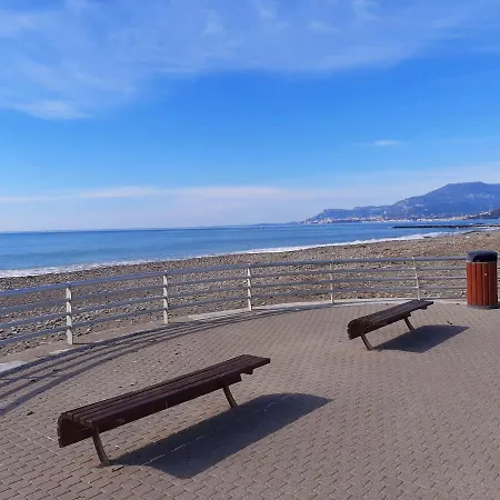 Comfort E Relax A Due Passi Dal Mare Appartement *