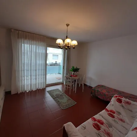 Comfort E Relax A Due Passi Dal Mare דירה ולקרוסיה